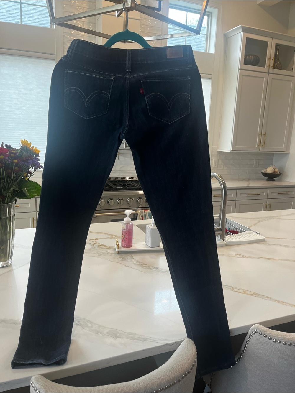 Levi’s 524 Too Superlow Jeans Dark Wash Low Rise Slim Straight